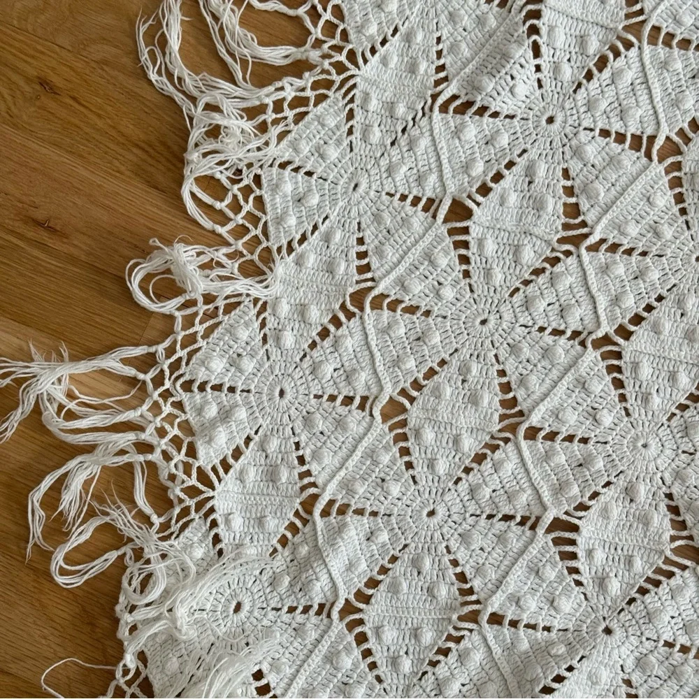 handmade vintage heavy cotton lace bedspread, popcorn crochet stars, long fringe